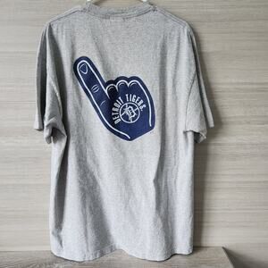 Nike MLB Detroit Tigers Vintage Y2K‎ 2003 Sporting the Finger T shirt Large Flaw